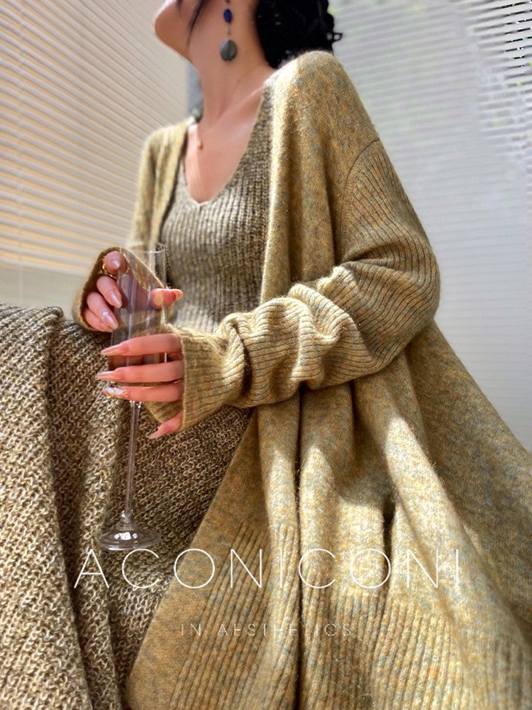 Aconiconi|Late autumn evening wool knitted suspender dress & cardigan