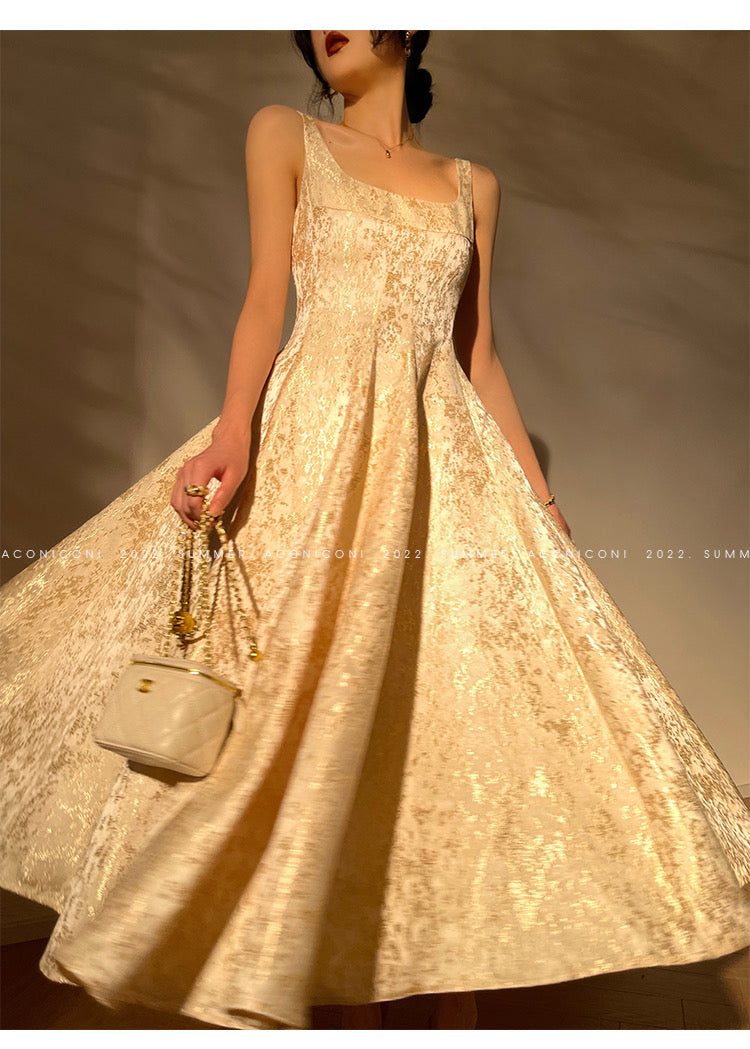 Aconiconi|Twilight Cloud Gilded French Temperament Light Luxury Dress