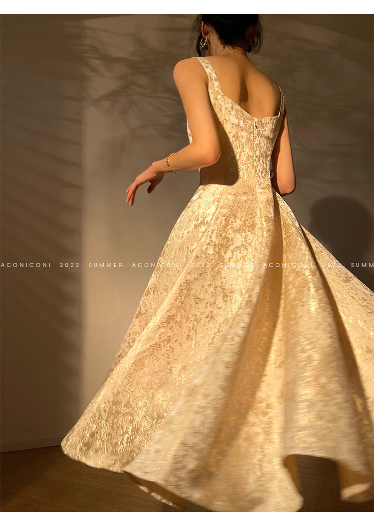 Aconiconi|Twilight Cloud Gilded French Temperament Light Luxury Dress
