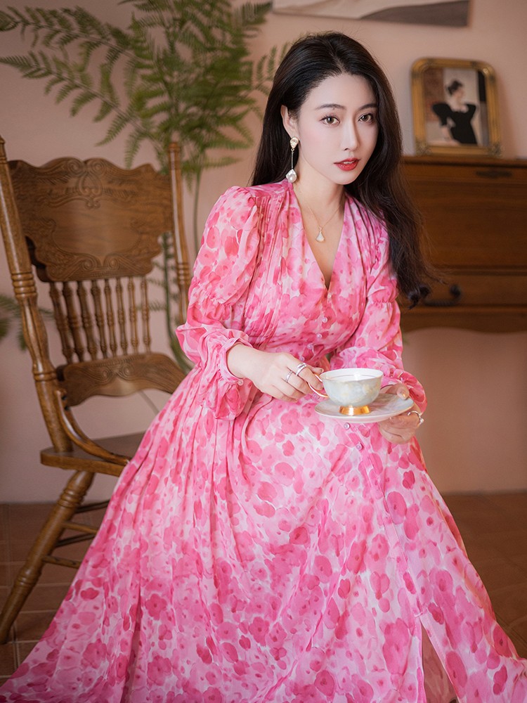 ReVe | Cherry Blossom Floral Chiffon Long-Sleeved Dress