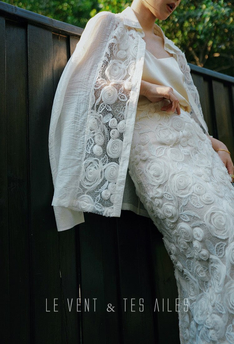 LE VENT&TES AILES | Velvet Blossom White Floral Suit